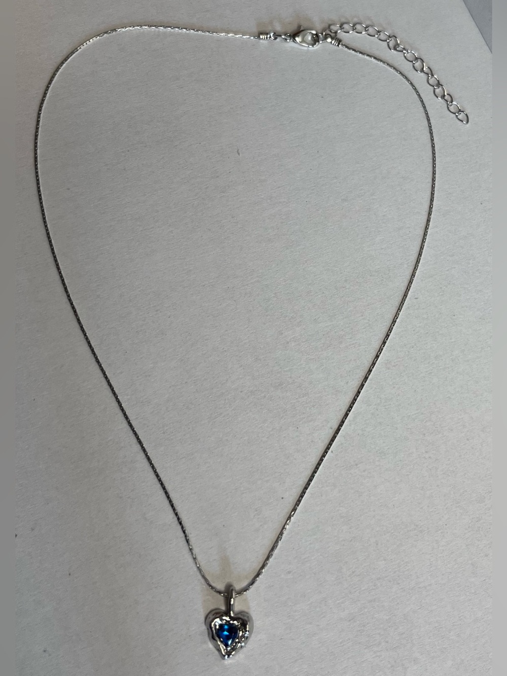 ✨ Vintage-Inspired Quilted Silver Puffy Heart Necklace